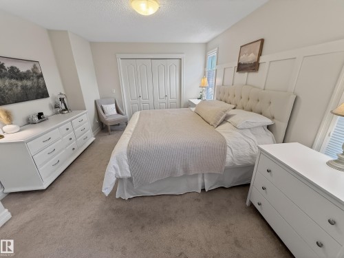 15 Spring Link, Spruce Grove, AB - Indoor Photo Showing Bedroom