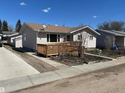 4824 49 Avenue  Sangudo, AB T0E 2A0