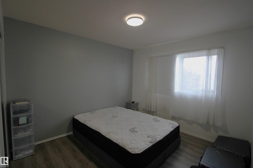 4834 49 Ave, St. Paul Town, AB - Indoor Photo Showing Bedroom