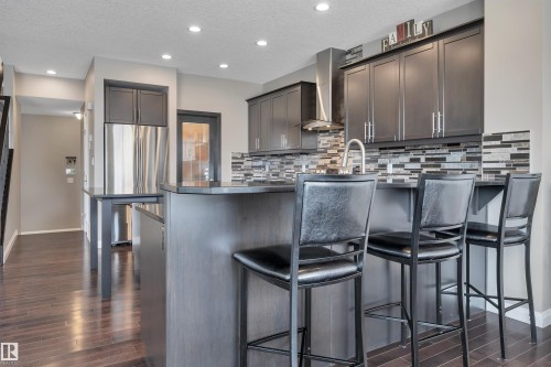 287 Sheppard Circle, Leduc, AB - Indoor Photo Showing Kitchen With Upgraded Kitchen