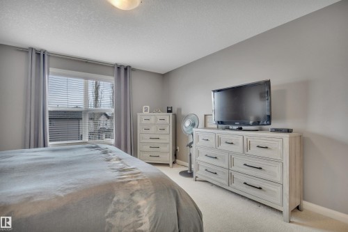 287 Sheppard Circle, Leduc, AB - Indoor Photo Showing Bedroom