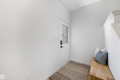 11987 34 Avenue, Edmonton, AB - Indoor Photo Showing Other Room