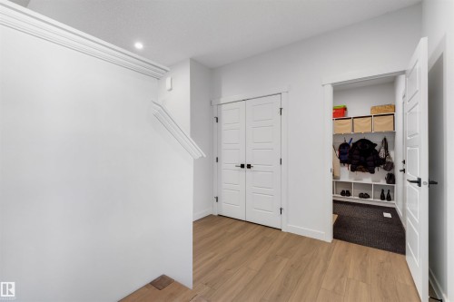 11987 34 Avenue, Edmonton, AB - Indoor Photo Showing Other Room