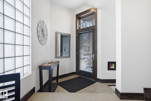 9012 98 Street, Edmonton, AB - Indoor Photo Showing Other Room