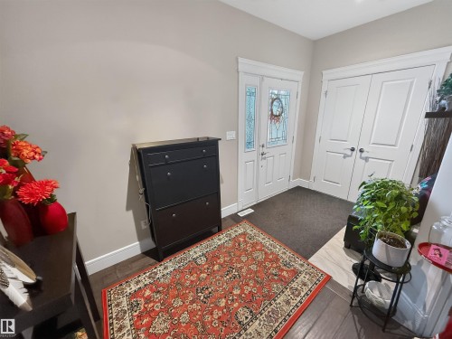 23 Dillworth Crescent, Spruce Grove, AB - Indoor Photo Showing Other Room