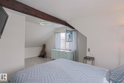 13520 124A Avenue, Edmonton, AB - Indoor Photo Showing Bedroom