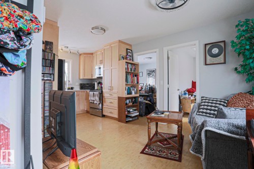 13520 124A Avenue, Edmonton, AB - Indoor