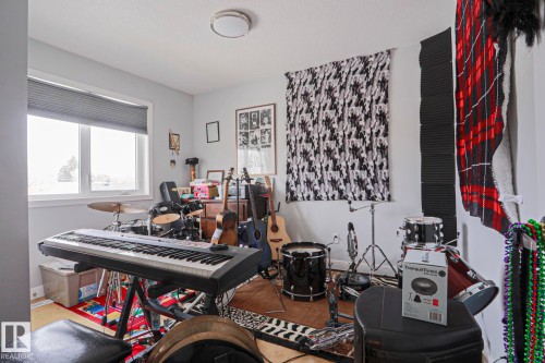 13520 124A Avenue, Edmonton, AB - Indoor