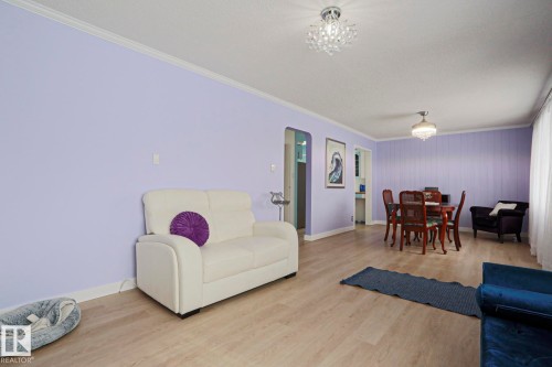 13520 124A Avenue, Edmonton, AB - Indoor