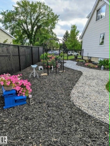 13520 124A Avenue, Edmonton, AB - Outdoor