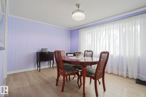 13520 124A Avenue, Edmonton, AB - Indoor Photo Showing Dining Room
