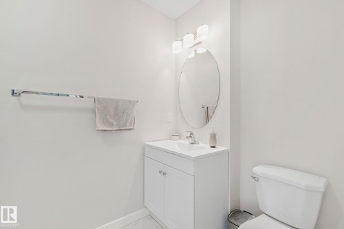 14 Allard Way, Fort Saskatchewan, AB - Indoor Photo Showing Bathroom
