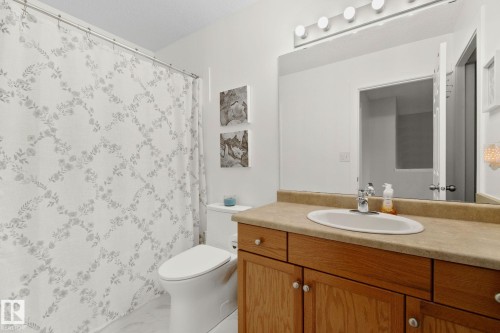 14 Allard Way, Fort Saskatchewan, AB - Indoor Photo Showing Bathroom