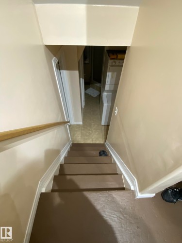 18525 66 Avenue, Edmonton, AB - Indoor Photo Showing Other Room