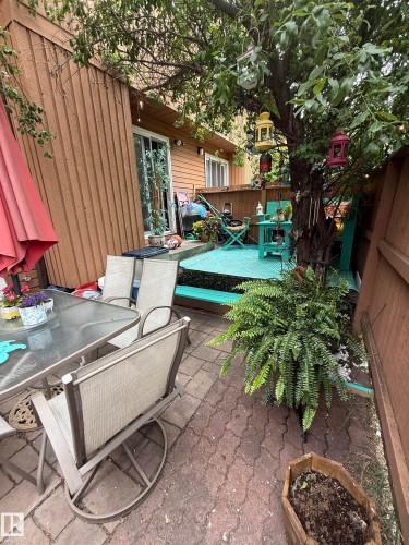 18525 66 Avenue, Edmonton, AB - Outdoor
