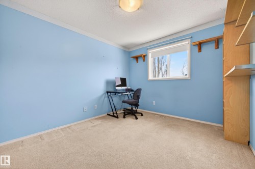 19019 49 Avenue, Edmonton, AB - Indoor