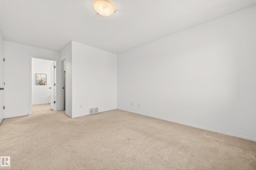 19019 49 Avenue, Edmonton, AB - Indoor Photo Showing Other Room