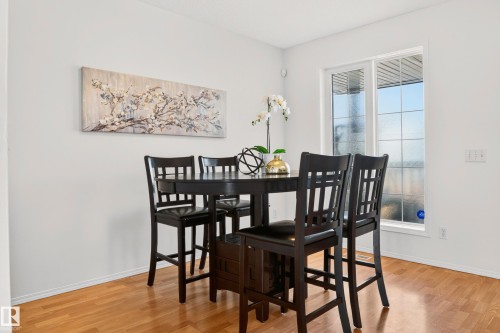 19019 49 Avenue, Edmonton, AB - Indoor Photo Showing Dining Room