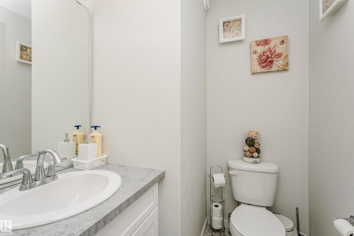 1230 163 Street, Edmonton, AB - Indoor Photo Showing Bathroom