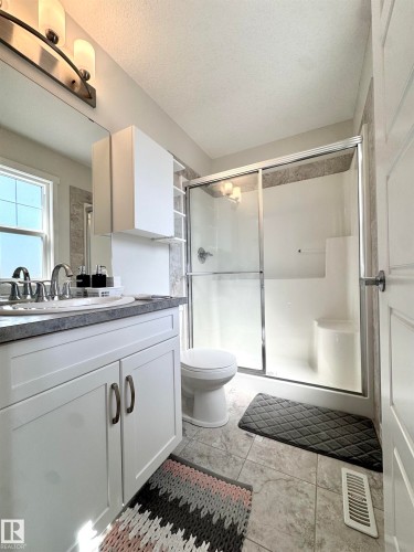 1230 163 Street, Edmonton, AB - Indoor Photo Showing Bathroom