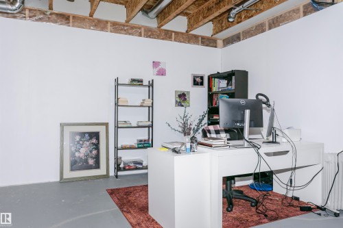 1230 163 Street, Edmonton, AB - Indoor