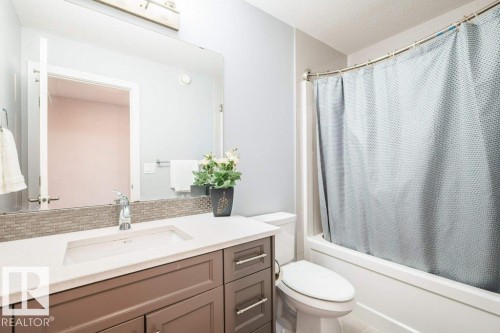 1603 158 Street, Edmonton, AB - Indoor Photo Showing Bathroom