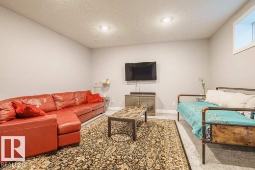 1603 158 Street, Edmonton, AB - Indoor
