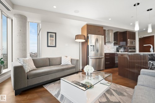 1901 11969 Jasper Avenue, Edmonton, AB - Indoor Photo Showing Other Room