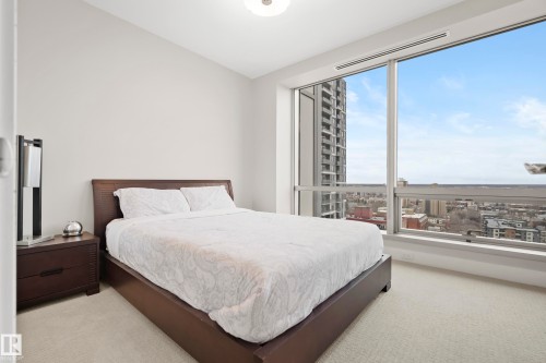 1901 11969 Jasper Avenue, Edmonton, AB - Indoor Photo Showing Bedroom