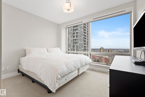 1901 11969 Jasper Avenue, Edmonton, AB - Indoor Photo Showing Bedroom