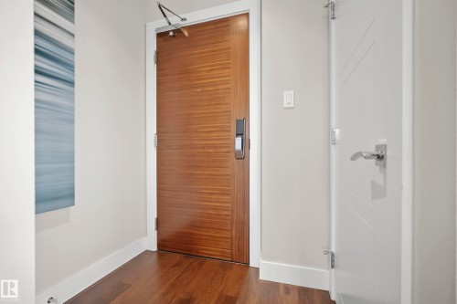 1901 11969 Jasper Avenue, Edmonton, AB - Indoor Photo Showing Other Room