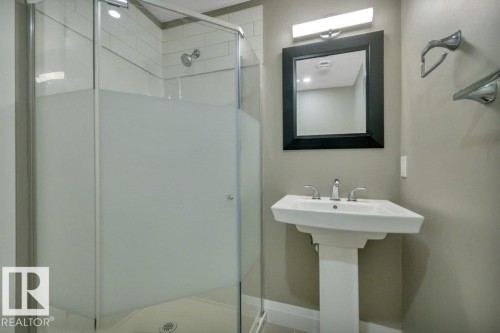 2036 South Creek Drive, Stony Plain, AB - Indoor Photo Showing Bathroom