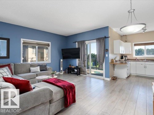 408 304 Lewis Estates Boulevard, Edmonton, AB - Indoor Photo Showing Living Room