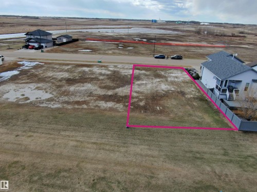 15 Whitetail Dr, Mundare, AB 