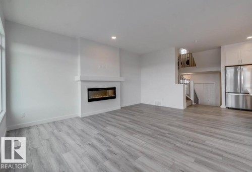 3780 Erlanger Drive, Edmonton, AB - Indoor With Fireplace