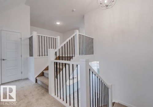 3780 Erlanger Drive, Edmonton, AB - Indoor Photo Showing Other Room