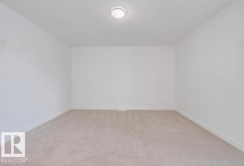 3780 Erlanger Drive, Edmonton, AB - Indoor Photo Showing Other Room
