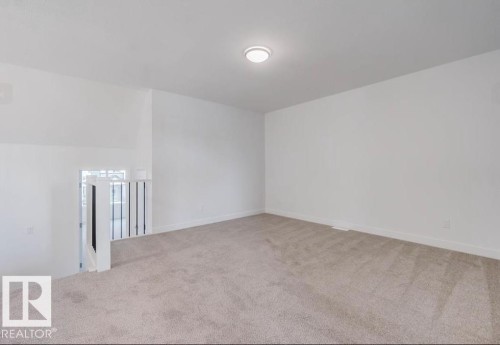 3780 Erlanger Drive, Edmonton, AB - Indoor Photo Showing Other Room