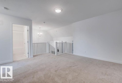 3780 Erlanger Drive, Edmonton, AB - Indoor Photo Showing Other Room