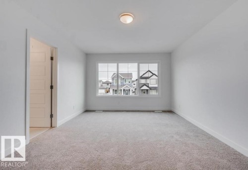 3780 Erlanger Drive, Edmonton, AB - Indoor