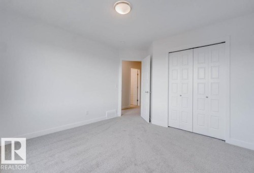 3780 Erlanger Drive, Edmonton, AB - Indoor