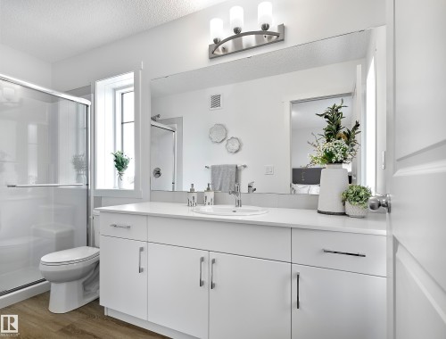 267 Deer Valley Drive, Leduc, AB - Indoor Photo Showing Bathroom