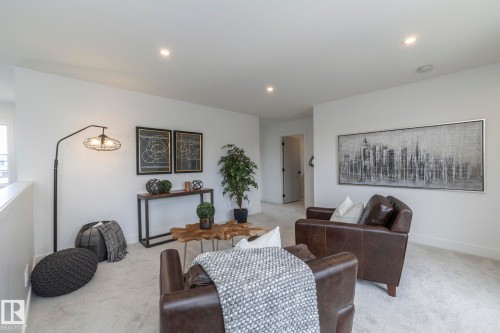 4541 Knight Wynd, Edmonton, AB - Indoor