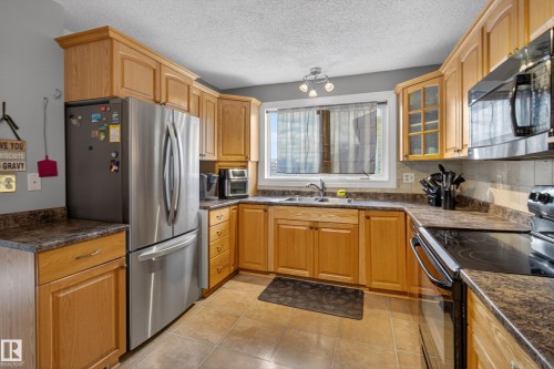 47 Duke Drive, Lamont, AB - Indoor Photo Showing Kitchen With Double Sink