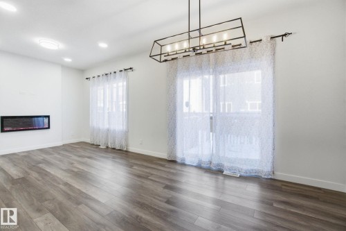 19732 28 Avenue, Edmonton, AB - Indoor Photo Showing Other Room