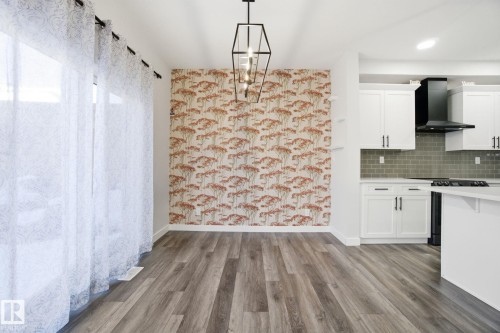 19732 28 Avenue, Edmonton, AB - Indoor Photo Showing Other Room