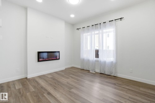 19732 28 Avenue, Edmonton, AB - Indoor With Fireplace