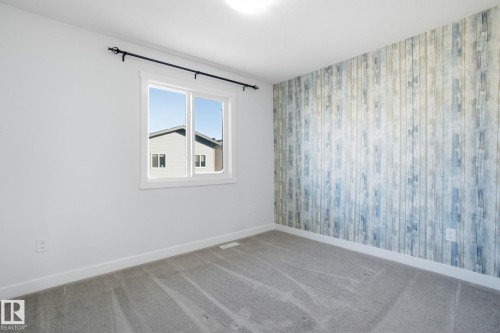 19732 28 Avenue, Edmonton, AB - Indoor Photo Showing Other Room