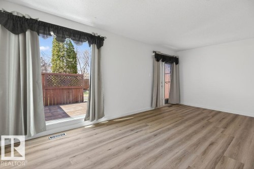 5510 186 Street, Edmonton, AB - Indoor Photo Showing Other Room