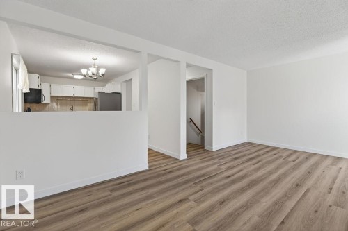 5510 186 Street, Edmonton, AB - Indoor Photo Showing Other Room